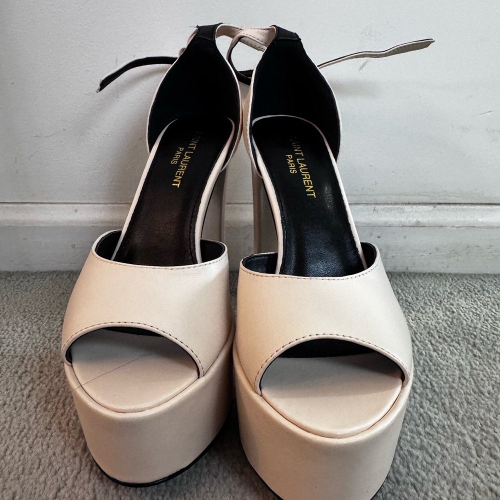 NWOT: Cream Platform Sandals - Picture 7 of 7